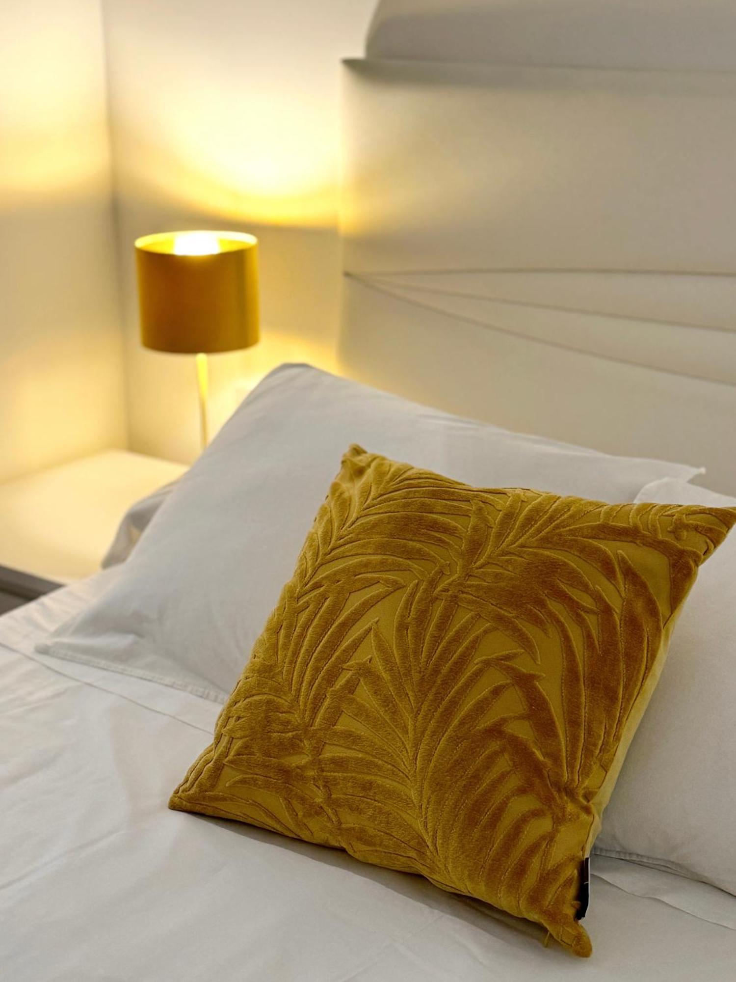 Delightful City Centre Studio Clarendon Apartment - Grand Central House Gibraltar Zewnętrze zdjęcie