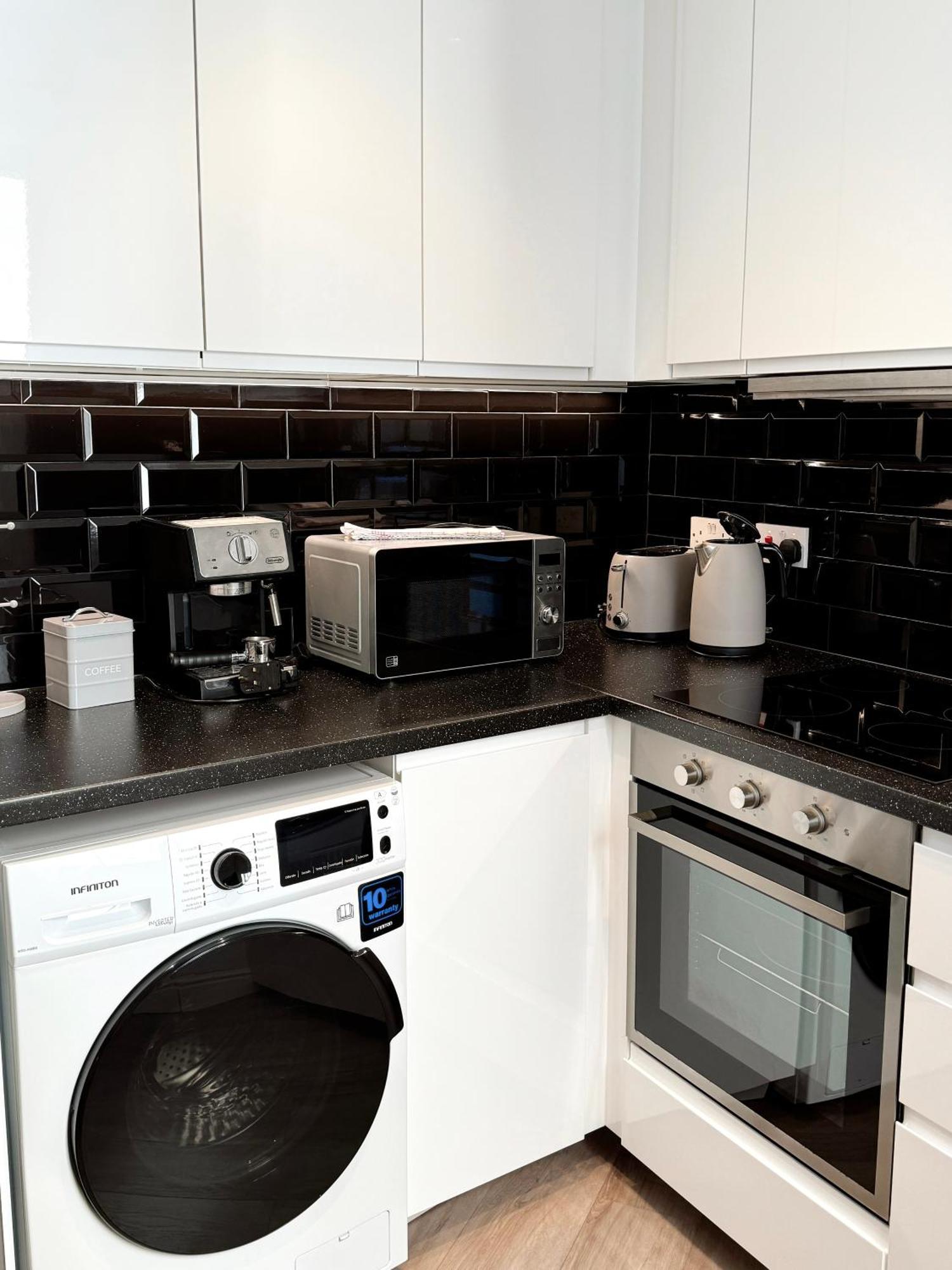 Delightful City Centre Studio Clarendon Apartment - Grand Central House Gibraltar Zewnętrze zdjęcie