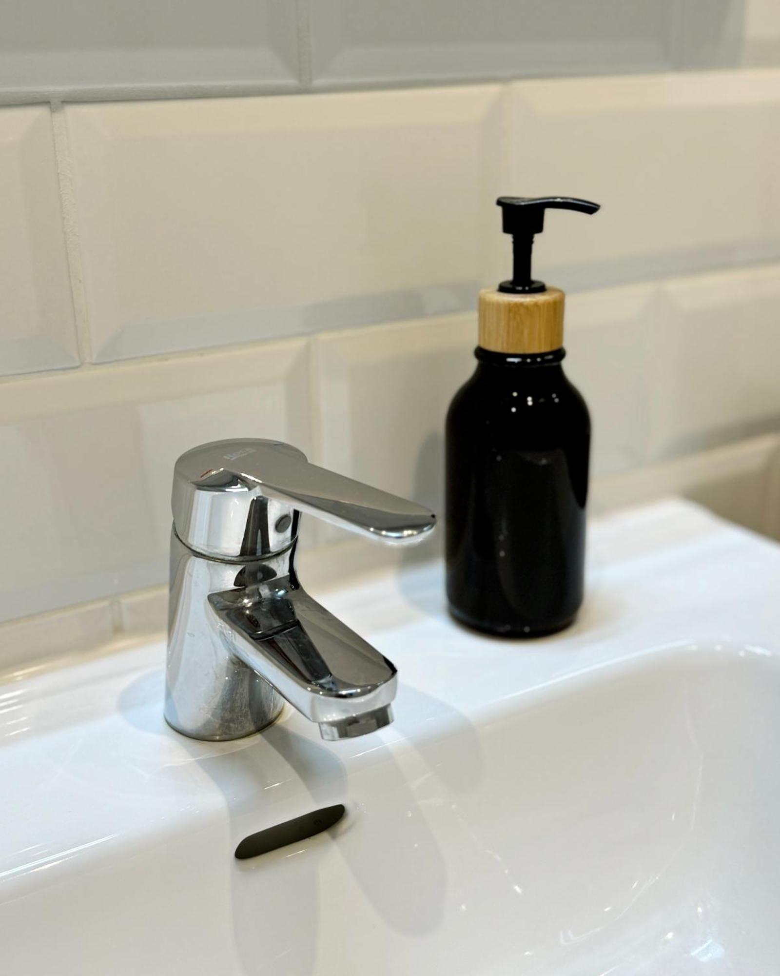 Delightful City Centre Studio Clarendon Apartment - Grand Central House Gibraltar Zewnętrze zdjęcie